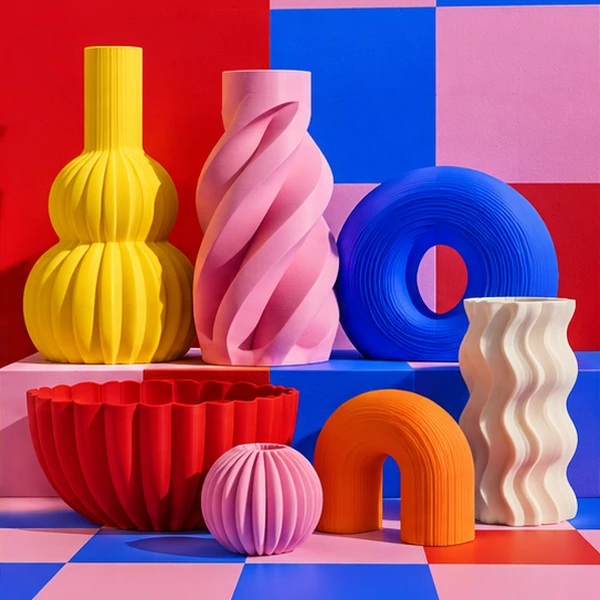 Composition d'objets Hikari colorés
